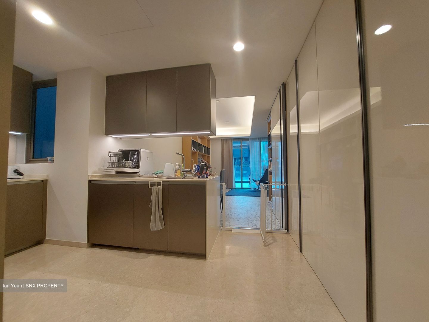 Cairnhill Nine (D9), Apartment #611409011